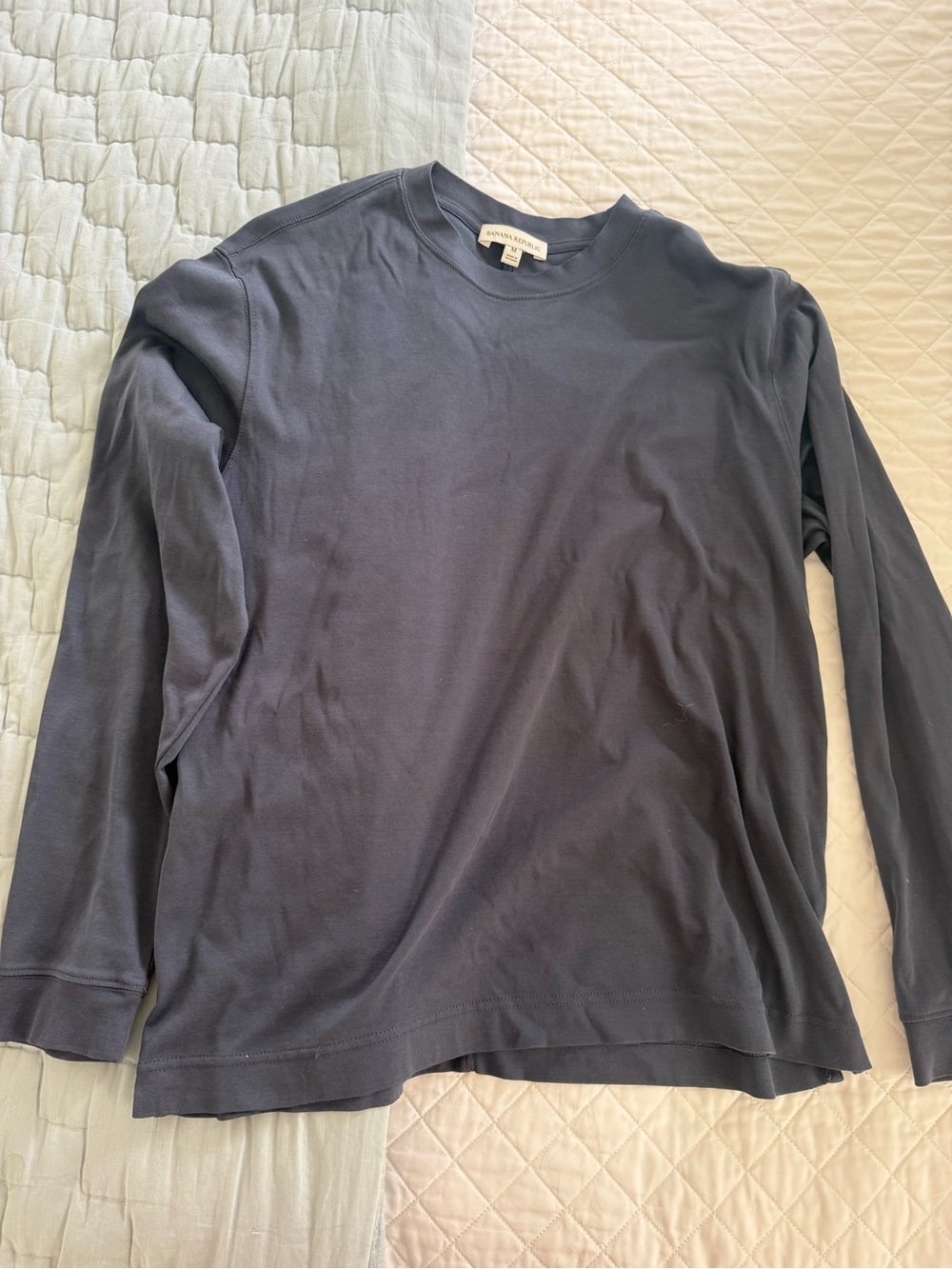 Banana Republic Men's Long-Sleeve Crewneck Shirt - Navy Blue